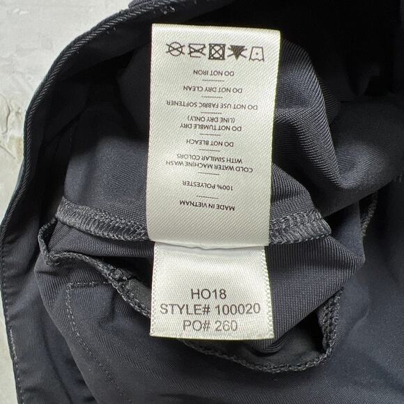 Rhone Commuter Pant SIZE 28 x 32 Iron Gray Straight Leg Stretch Flex-Knit Chino - Picture 7 of 13